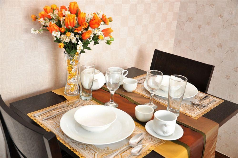 Sunshine City Suites Pasig City Kültér fotó