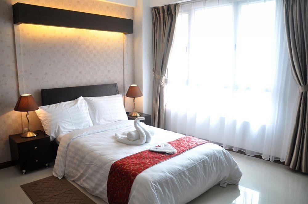 Sunshine City Suites Pasig City Kültér fotó