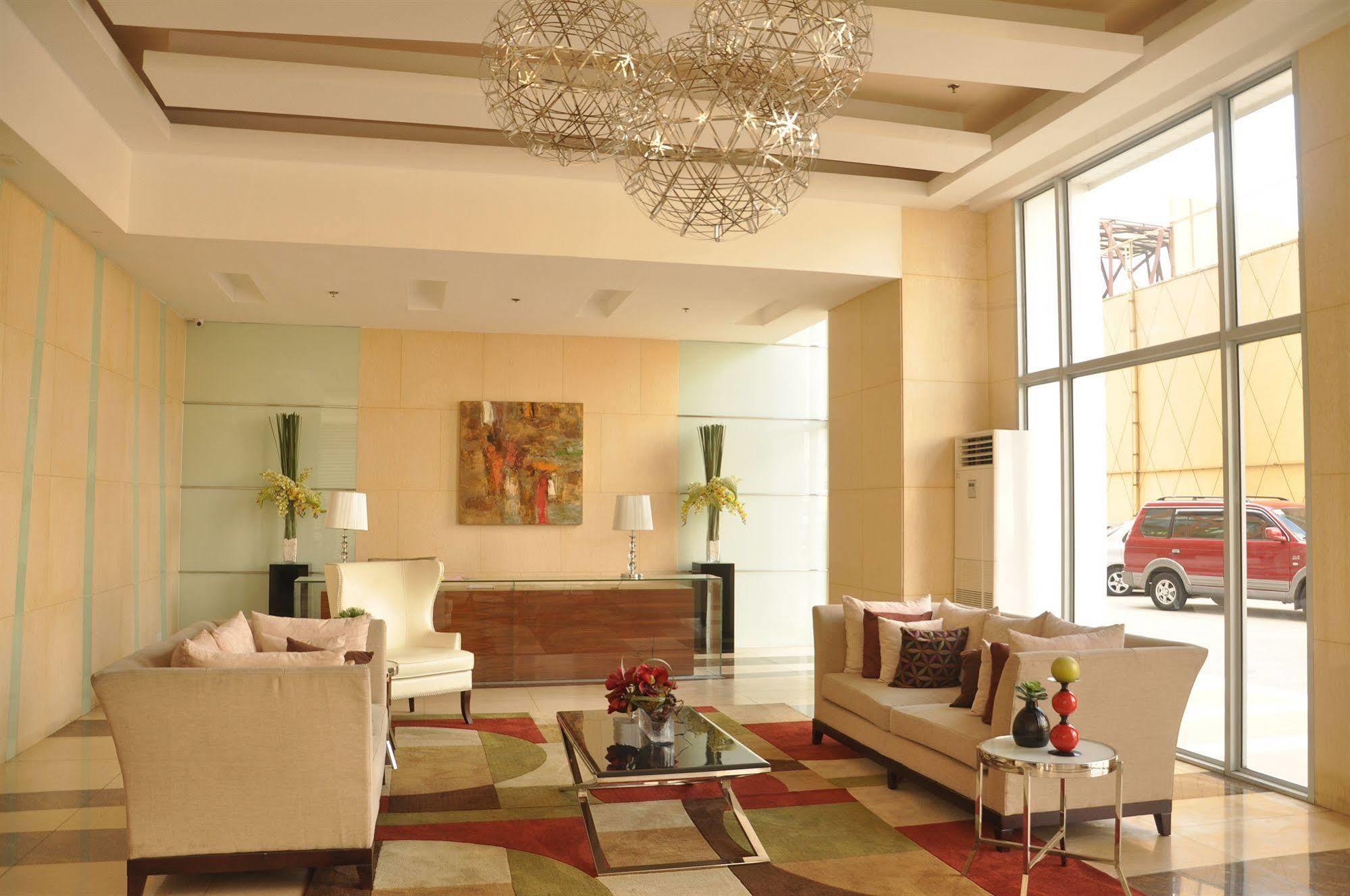 Sunshine City Suites Pasig City Kültér fotó