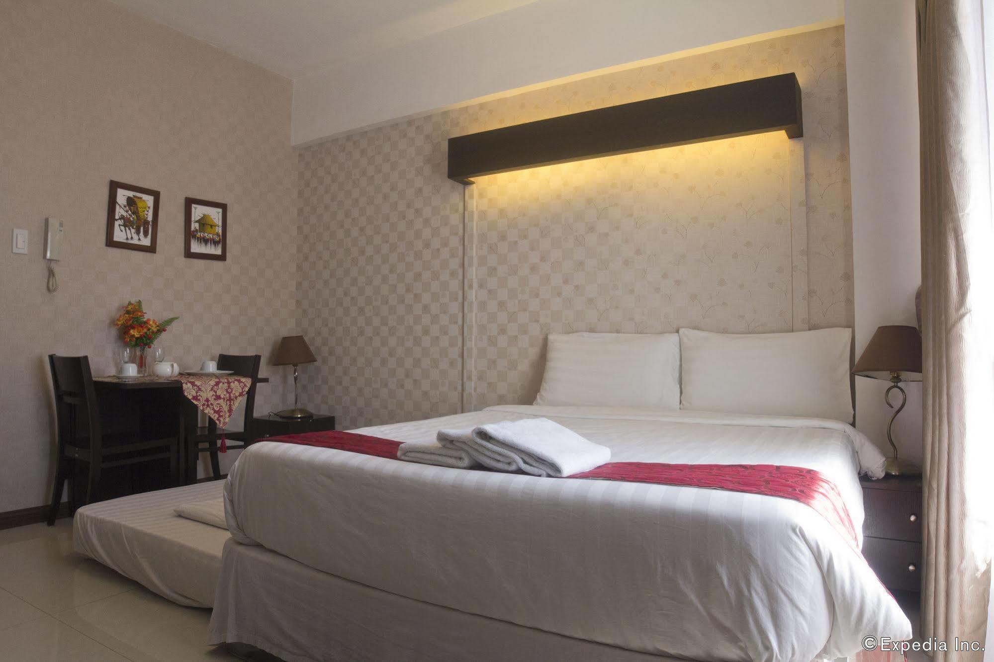 Sunshine City Suites Pasig City Kültér fotó