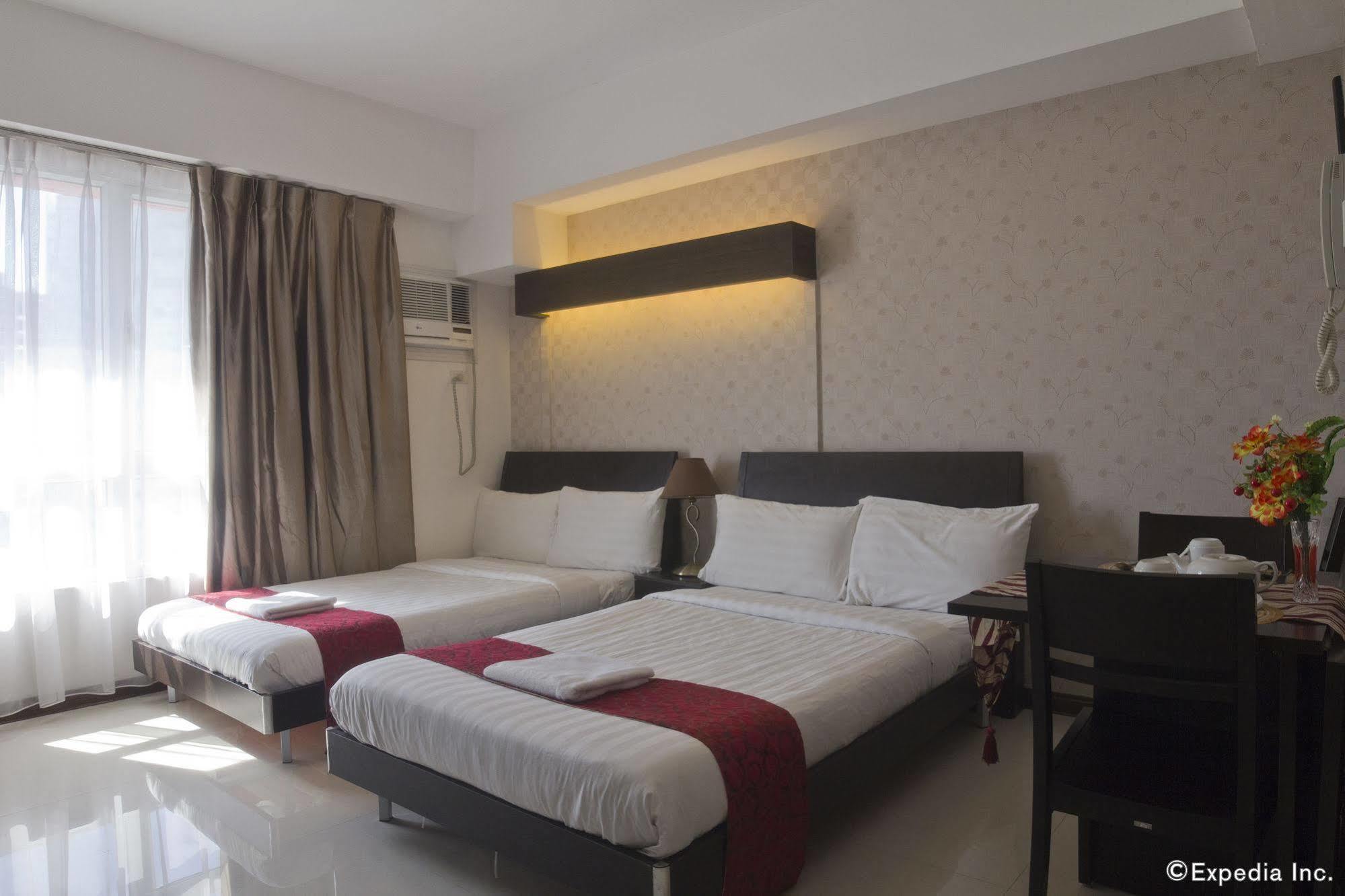 Sunshine City Suites Pasig City Kültér fotó
