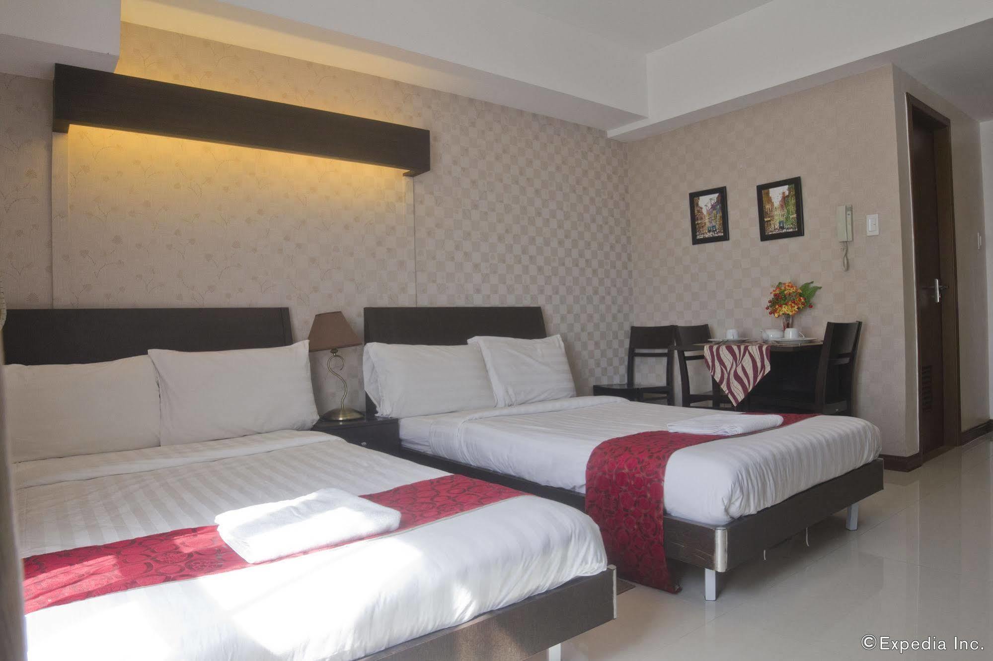 Sunshine City Suites Pasig City Kültér fotó