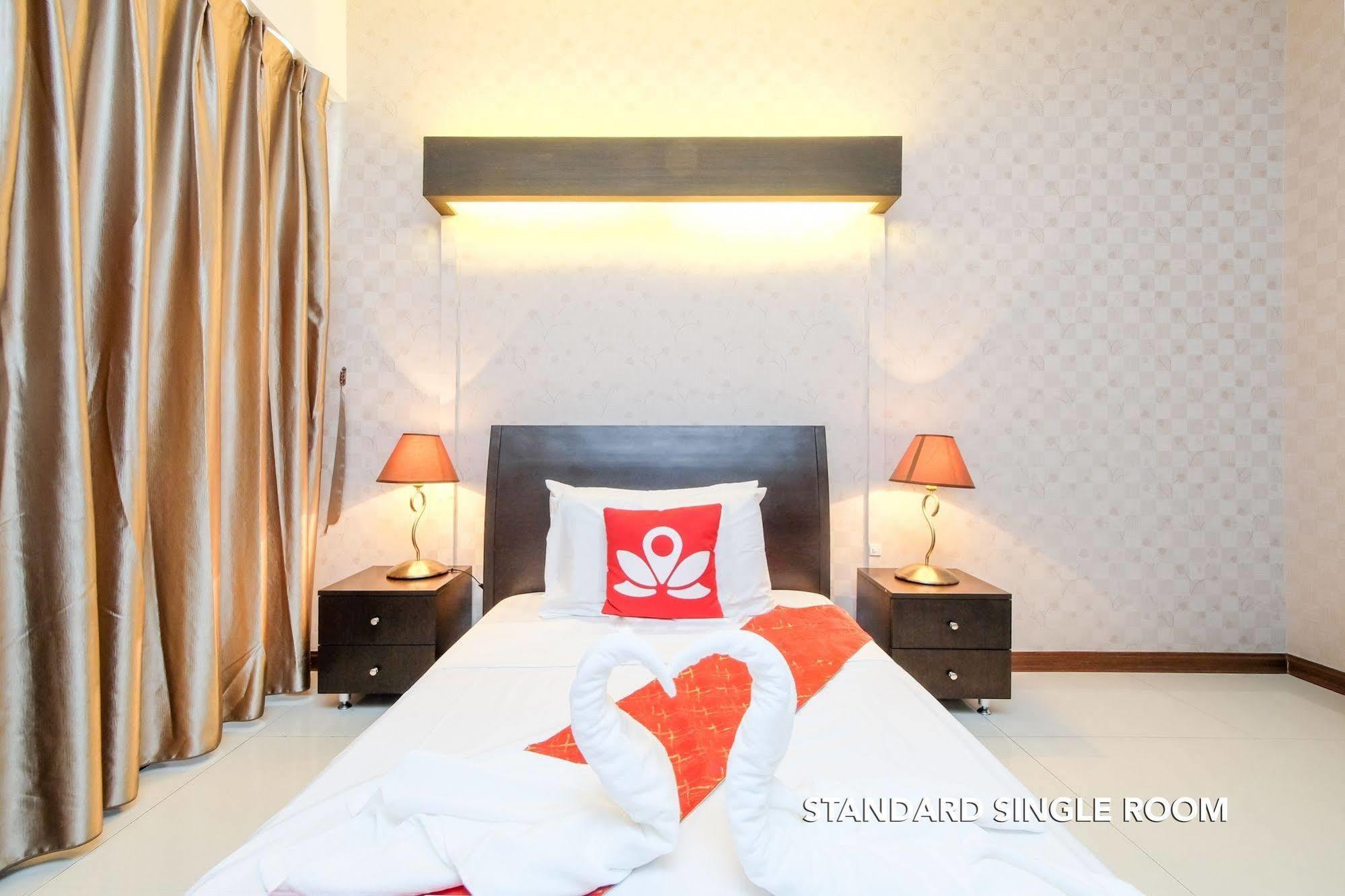 Sunshine City Suites Pasig City Kültér fotó